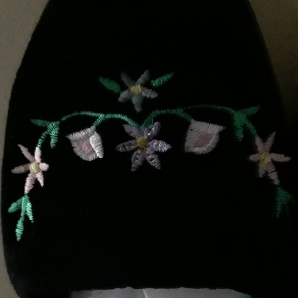 SoftKicks Comfort Xtra Wide Slippers - NWT - Picture 2 of 5